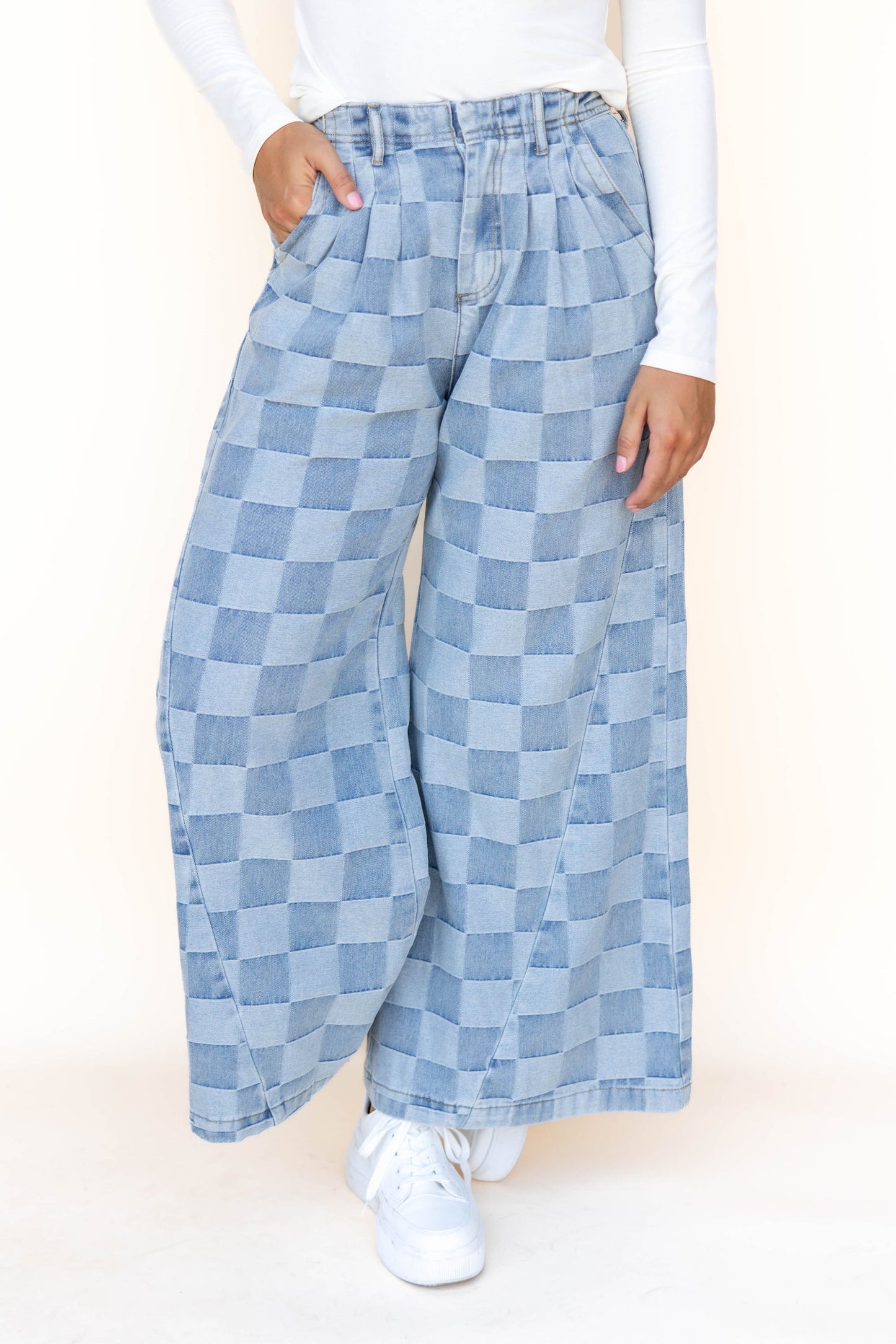 Extra Point Checkered Jeans