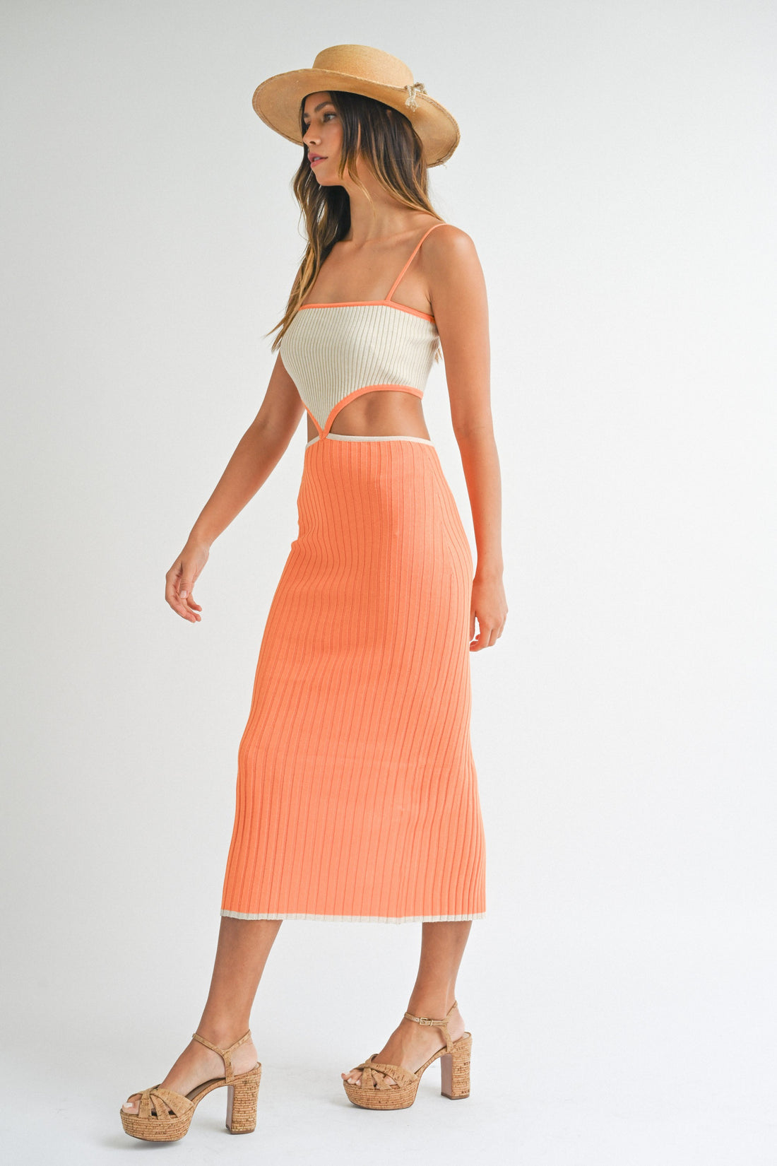 Voy A LLeVARTE PA PR Ribbed Knit Color Block Cutout Midi Dress