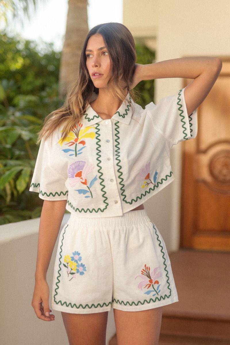 Sweet Escape Embroidered Shorts Set (PRE-ORDER)